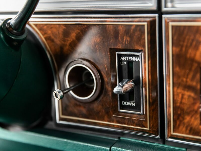 Lincoln Continental Town Coupe, Stan kolekcjonerski, Jak nowy VII (1982-1987)