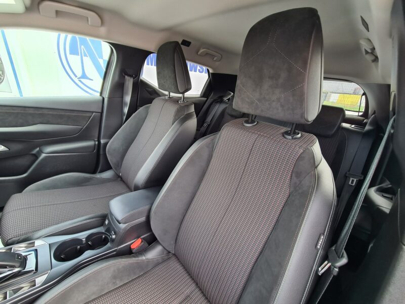 DS Automobiles DS 3 Crossback Automat Navi Kamera 360* Full Led Półskóry 2xPDC Wolne Ręce Sensory