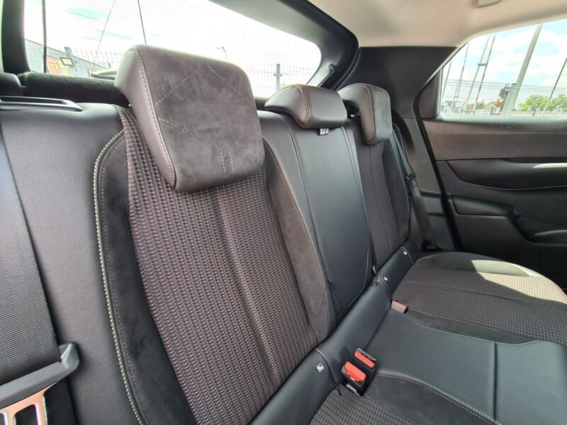 DS Automobiles DS 3 Crossback Automat Navi Kamera 360* Full Led Półskóry 2xPDC Wolne Ręce Sensory
