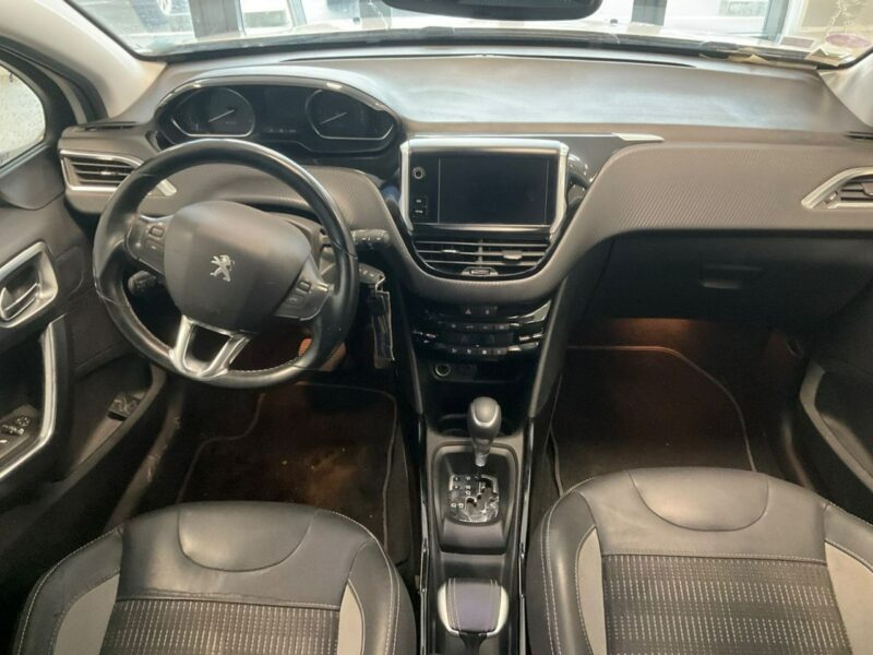 Peugeot 2008 Automat, kamera, tempomat, nawigacja dotykowa, klimatronik, isofix I (2013-2019)