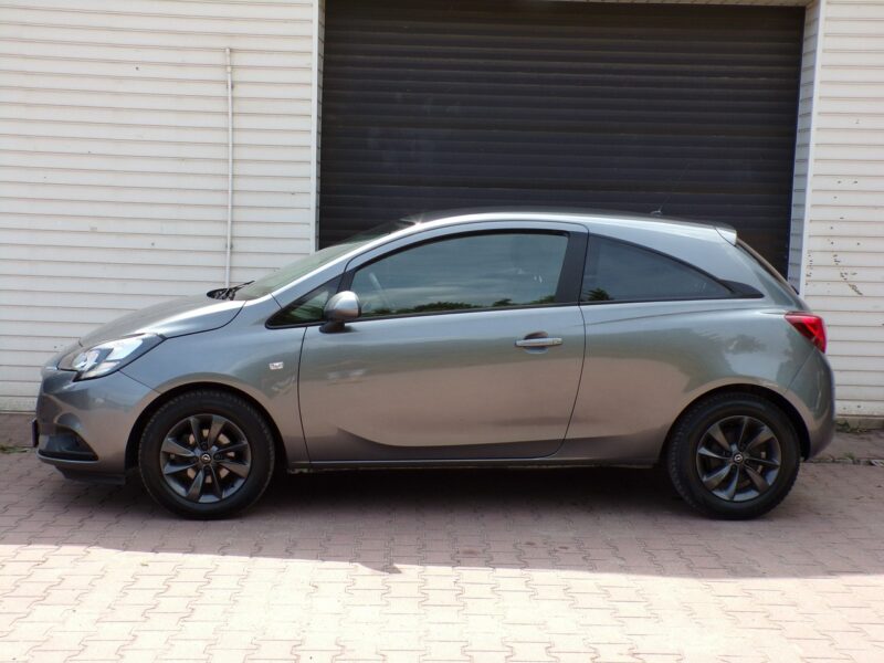 Opel Corsa Klimatyzacja /Tablet /I właść /1,4 /90KM /2020 E (2014-)