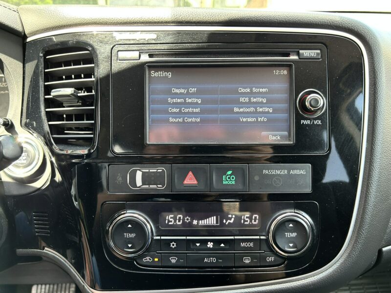 Mitsubishi Outlander 4x4, PL Salon, 7-dmio Osobowy, LED, Klimatyzacja, Tempomat, Bluetooth III (2012-)