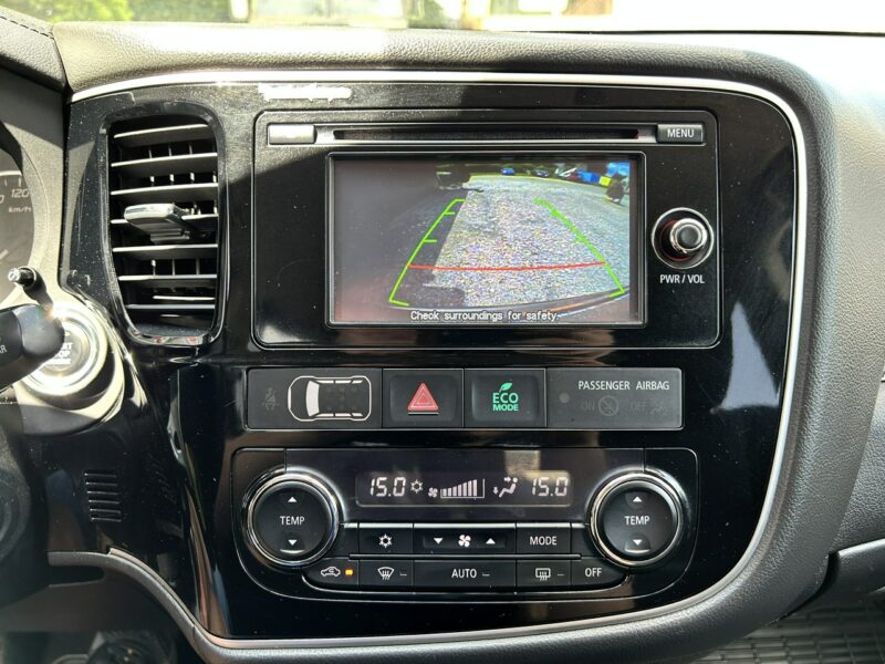 Mitsubishi Outlander 4x4, PL Salon, 7-dmio Osobowy, LED, Klimatyzacja, Tempomat, Bluetooth III (2012-)
