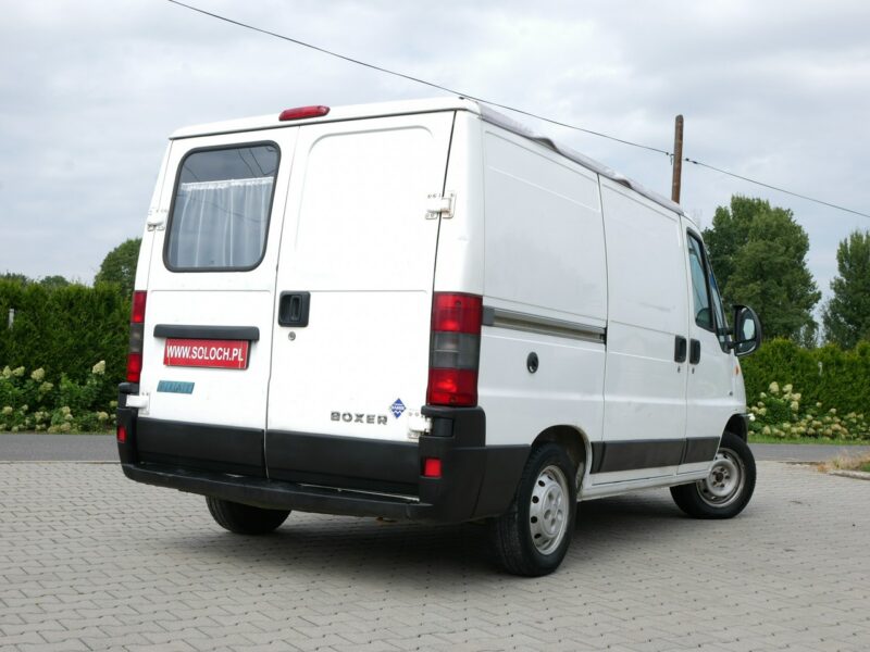 samochody kempingowe Peugeot Boxer 2.2 HDi 100KM - Kamper - 2 osoby -Markiza -Camper
