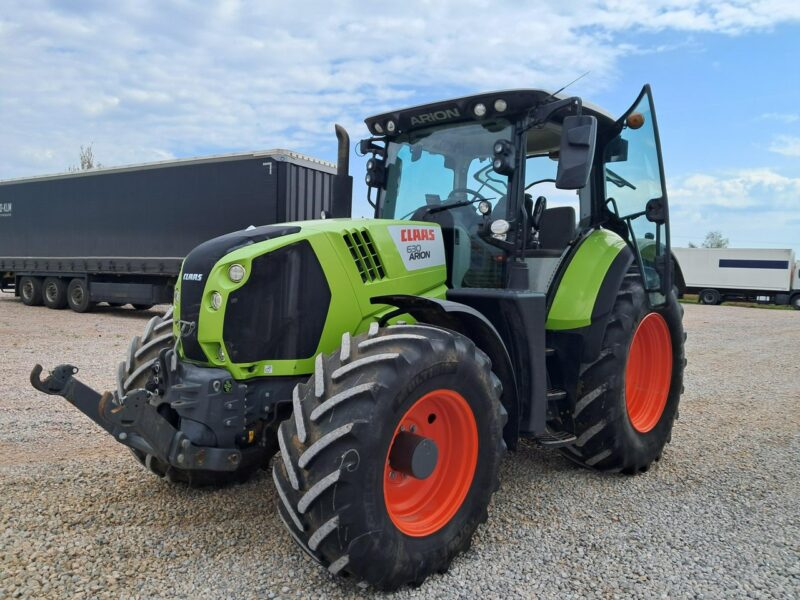 ciągniki Claas arion 600