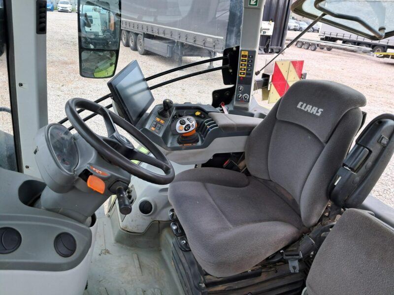 ciągniki Claas arion 600
